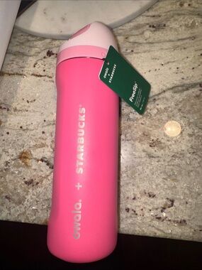 Owala x Starbucks Pink FreeSip Water Bottle